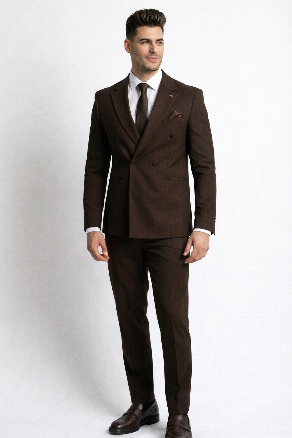 Traje de tres piezas de calidad premium con rayas sutiles  - distinción con personalidad.