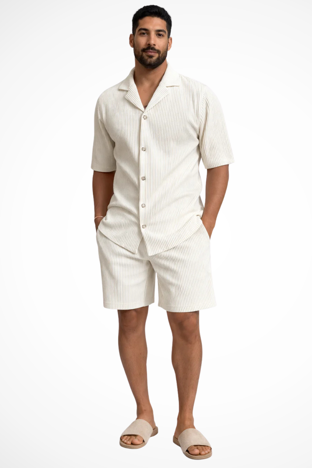Conjunto de Dos Piezas para Hombre con Camisa de Manga Corta y Pantalones Cortos