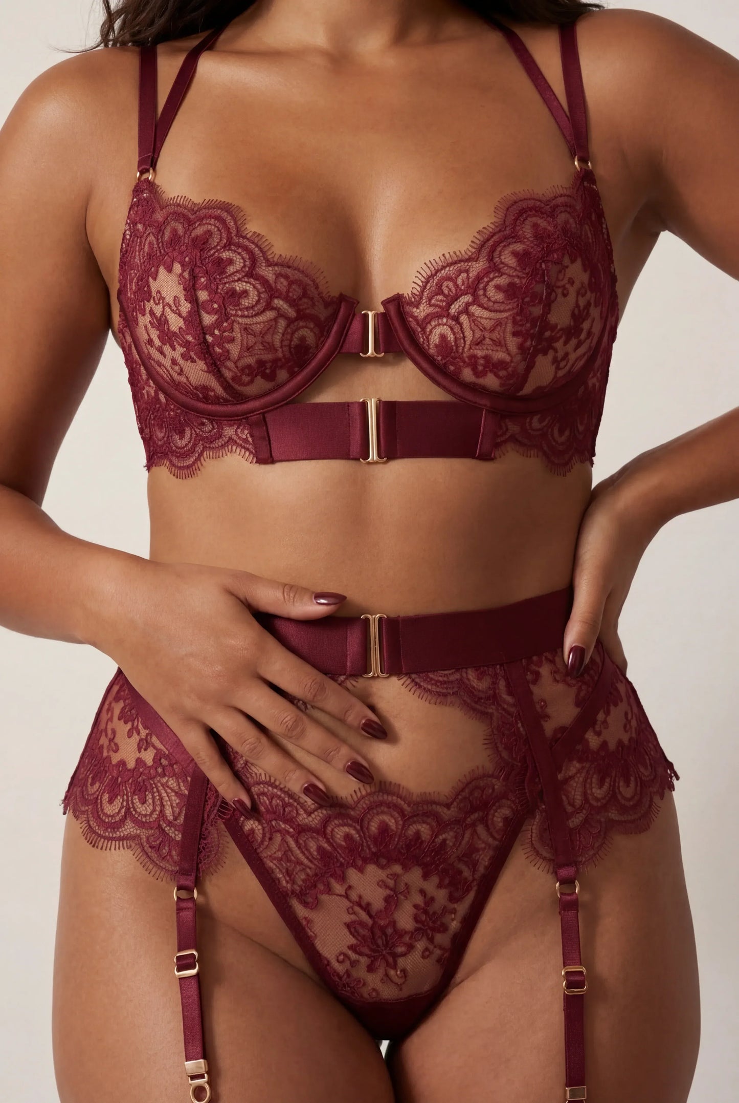 Conjunto de lencería de cuatro piezas KEELY – 2 Colores
