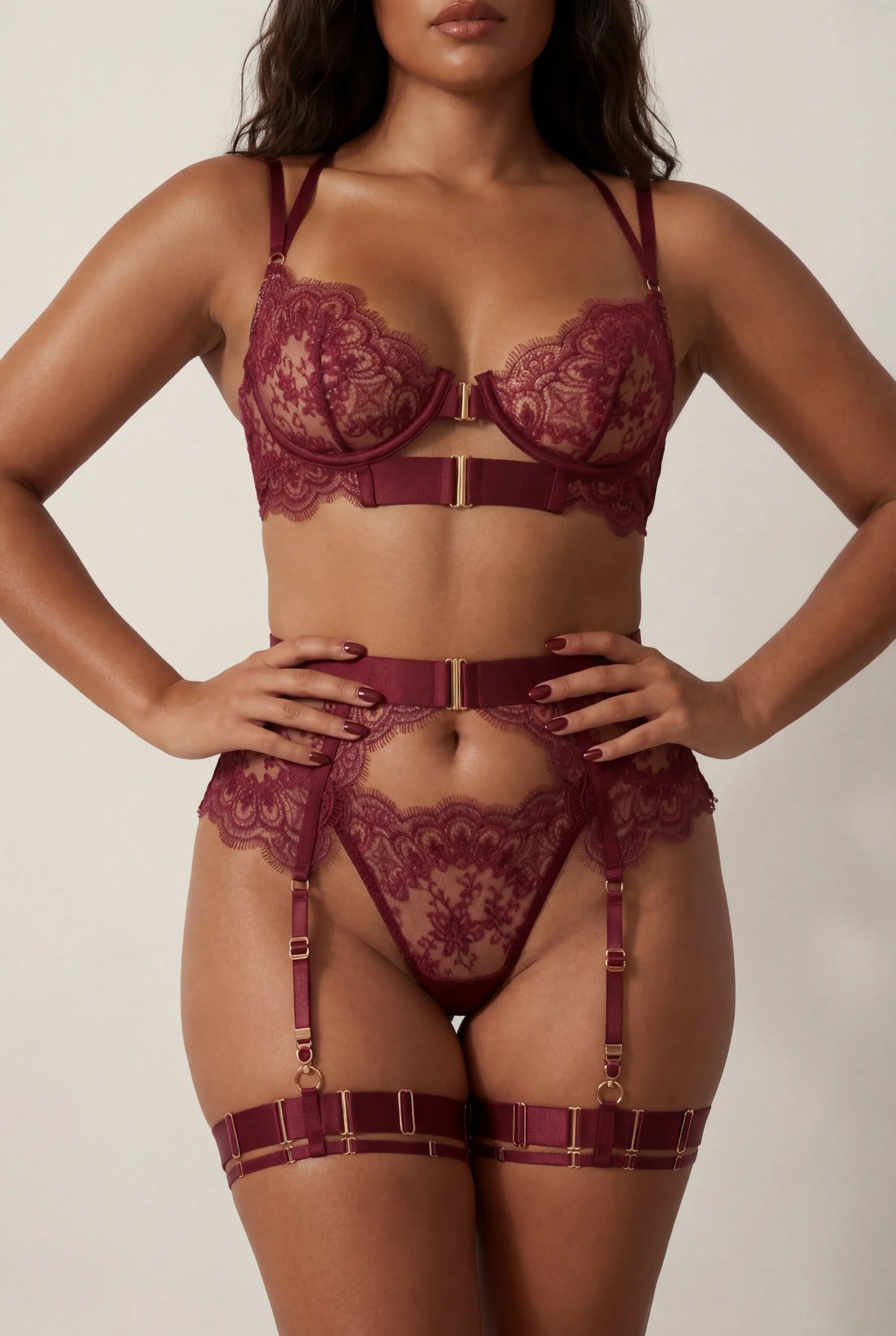 Conjunto de lencería de cuatro piezas KEELY – 2 Colores
