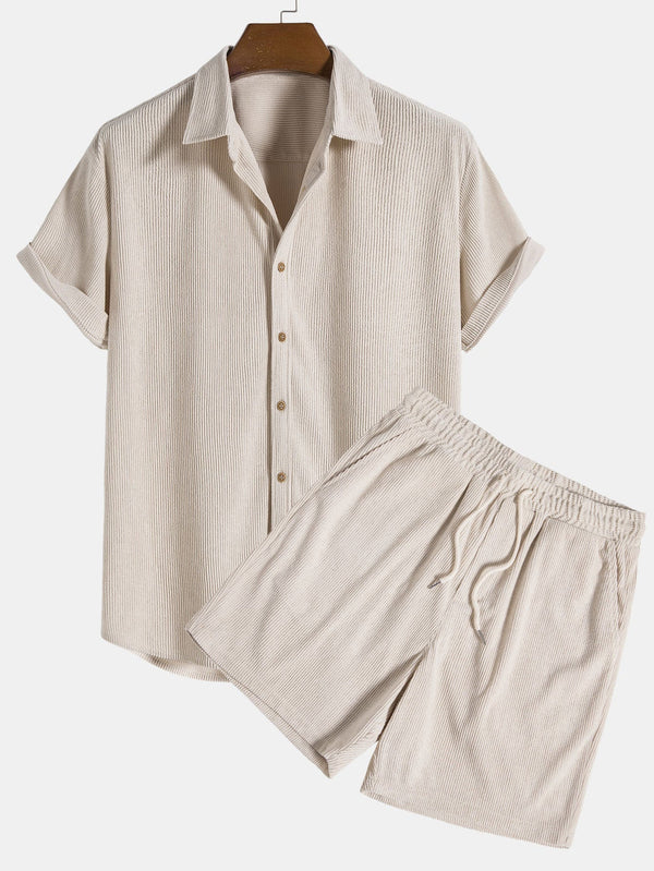 Conjunto de verano para hombre con camisa ligera y pantalón corto