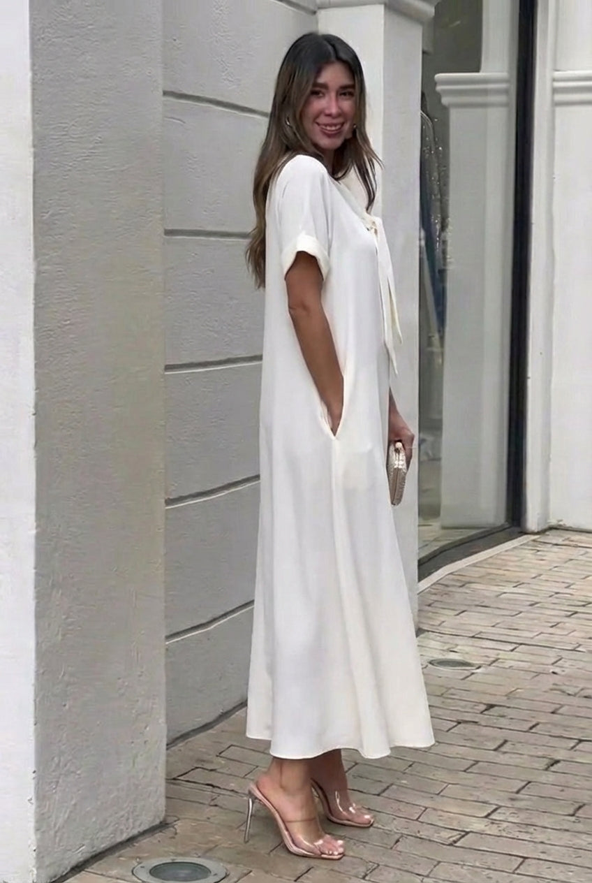 Lyon - Vestido Elegante con escote de lazo