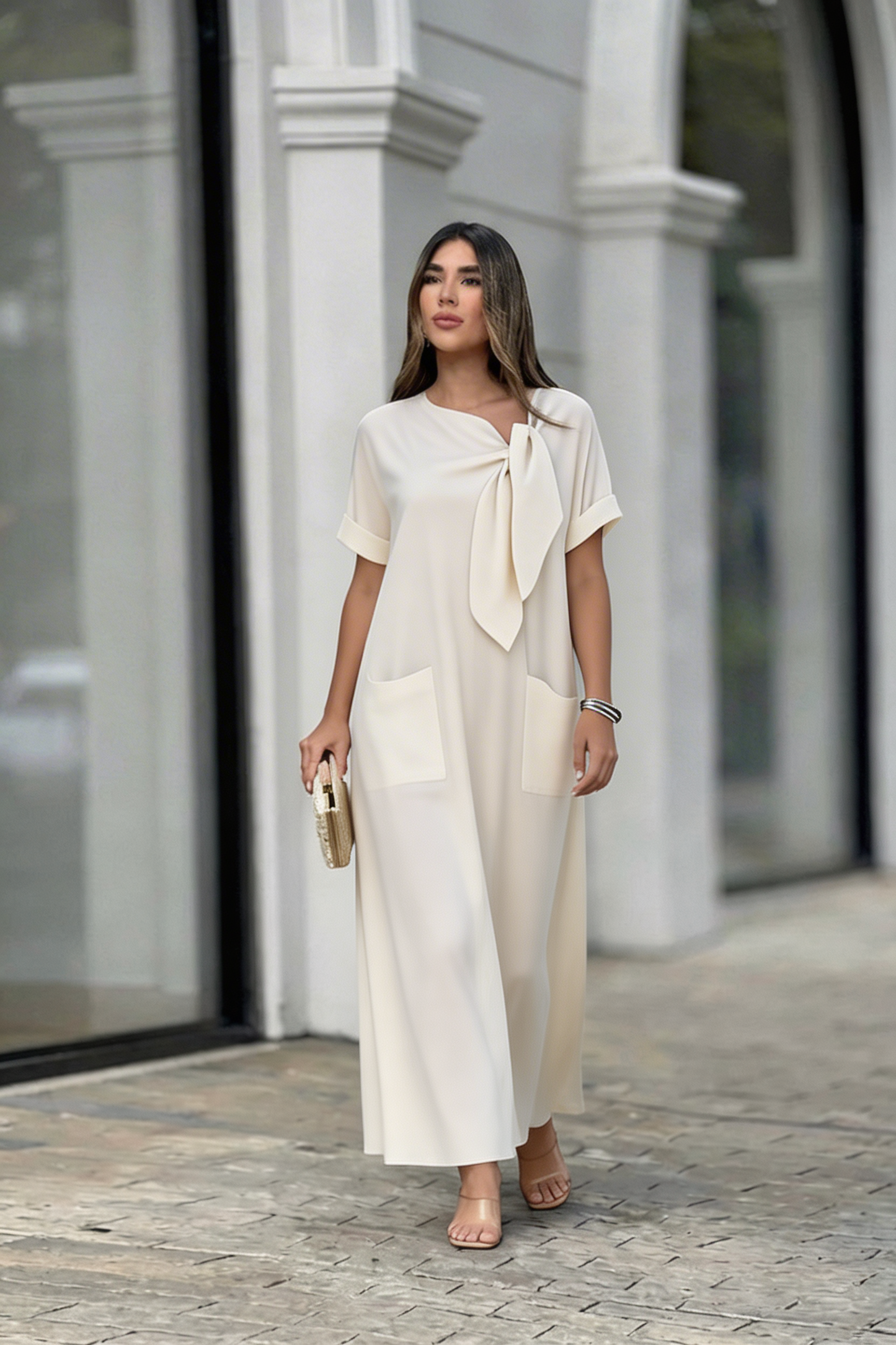 Lyon - Vestido Elegante con escote de lazo
